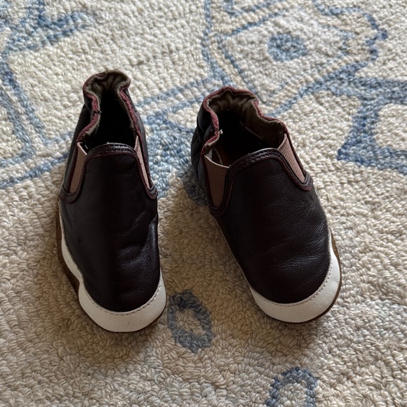 Robeez Other - Robeez Liam Soft Sole Leather Baby Shoes 12-18 Months
